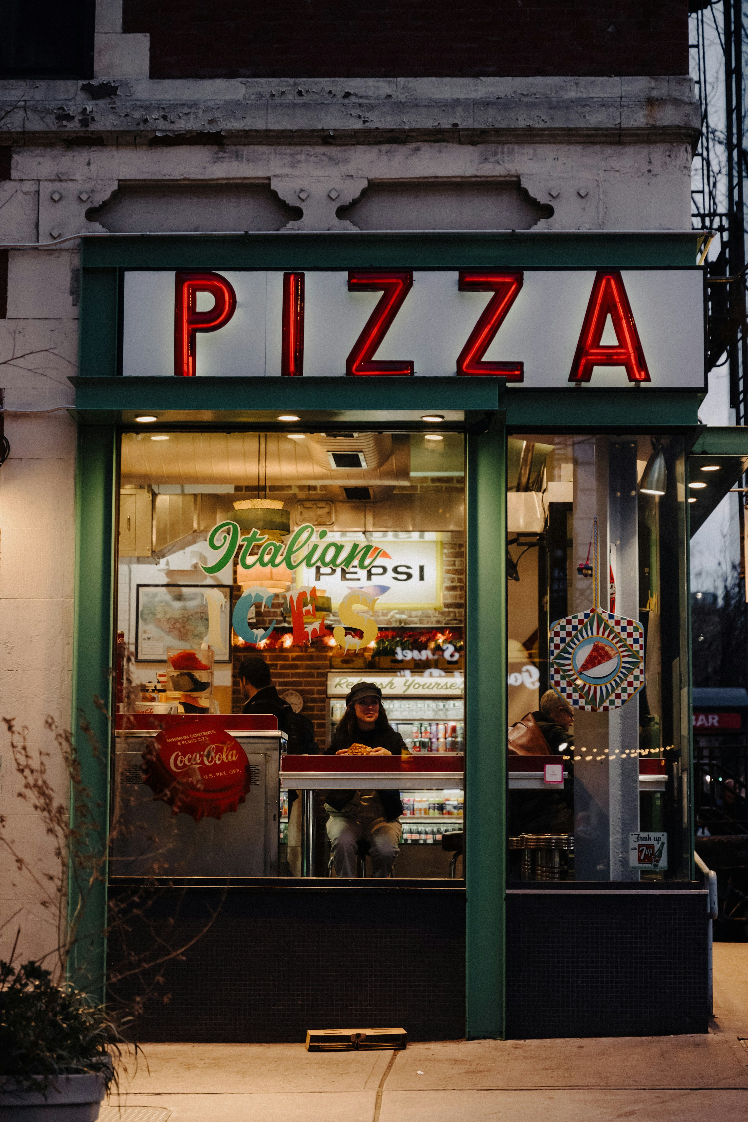 Welcome to Vivanco's Pizza